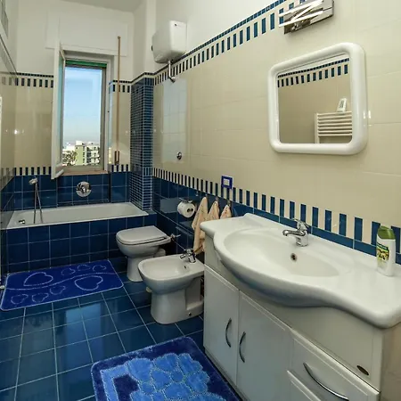 Camy House - De Vivo Realty Апартаменты *