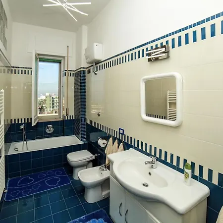 De Vivo Realty - Camy House Sorrento Апартаменти