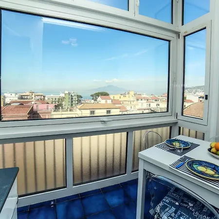 Camy House - De Vivo Realty Lejlighed