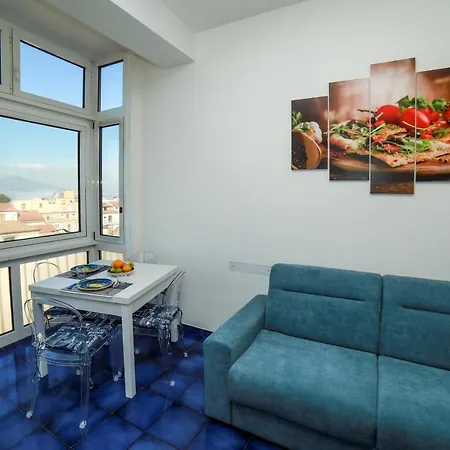 Camy House - De Vivo Realty Lejlighed