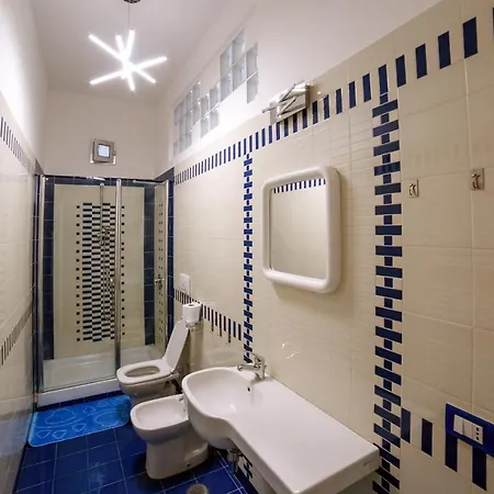 Camy House - De Vivo Realty Apartman *