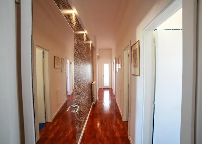 Apartment Camy House - De Vivo Realty *