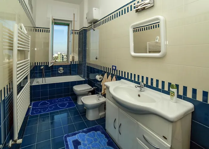 Camy House - De Vivo Realty Apartment *