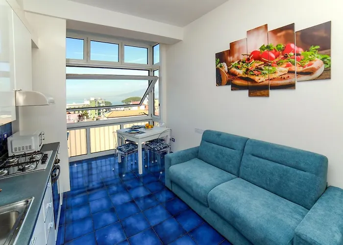 Camy House - De Vivo Realty Apartment