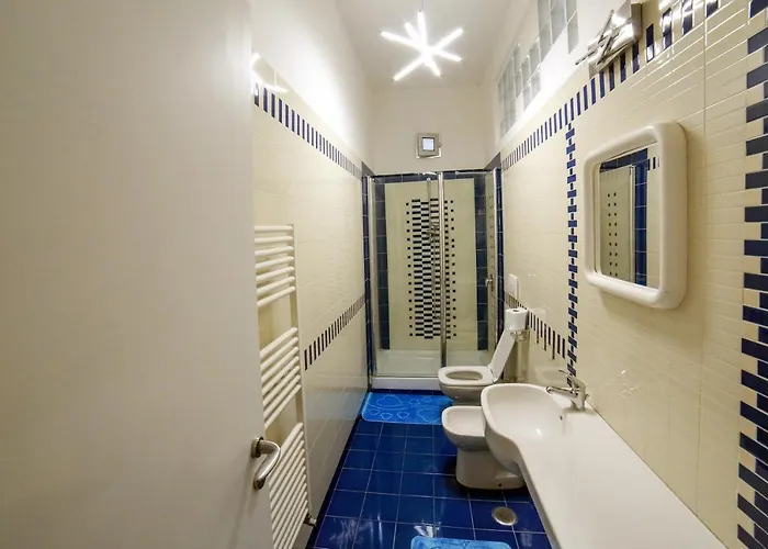 Camy House - De Vivo Realty Apartment