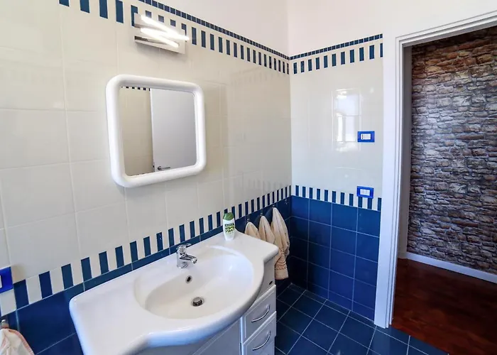 Camy House - De Vivo Realty Sorrento